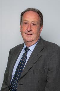 Profile image for Councillor Phil Bignell