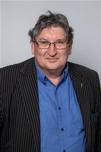 Profile image for Councillor Terry Gilford
